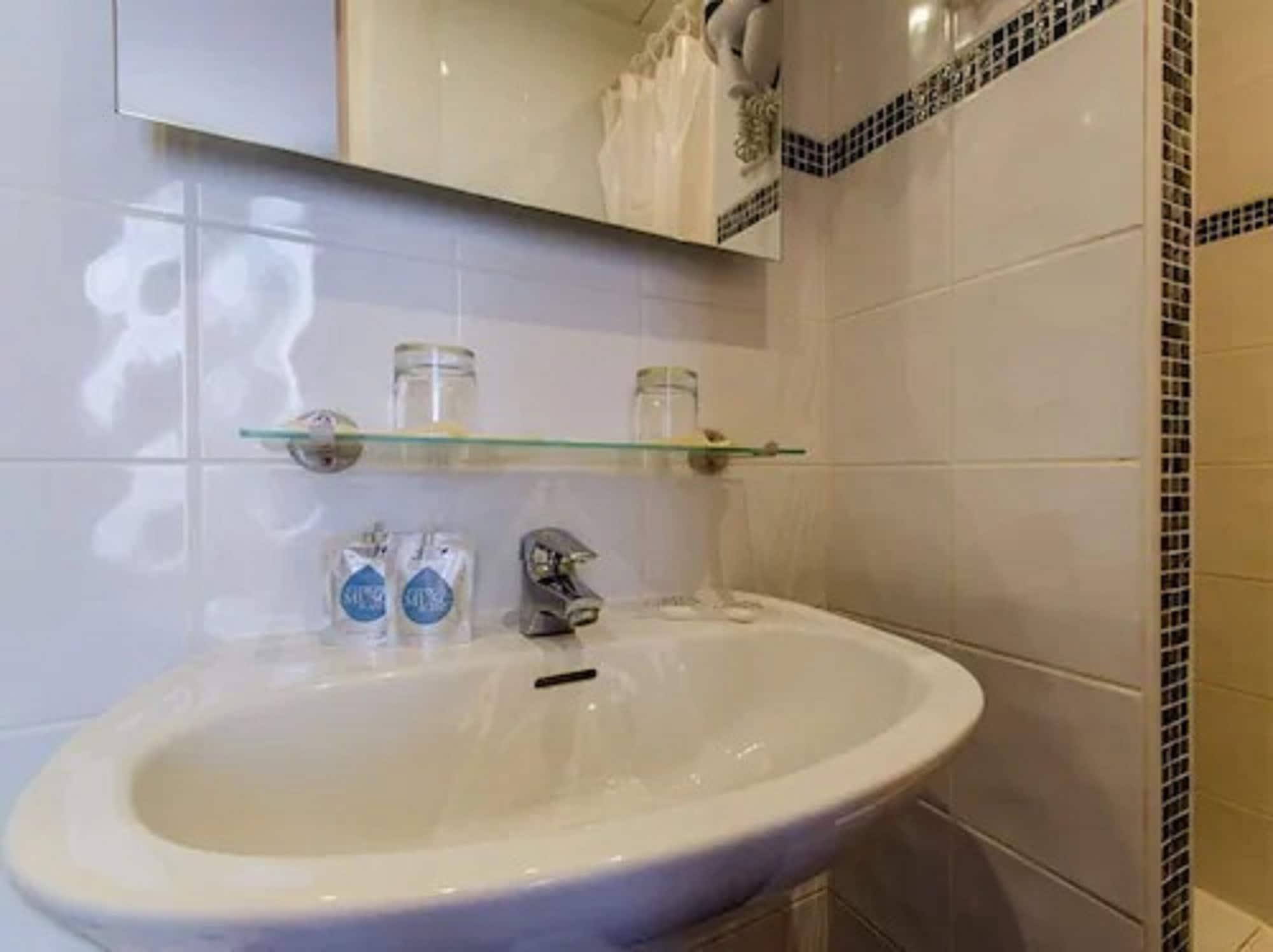 Arc Paris Porte D'orleans 3* Montrouge