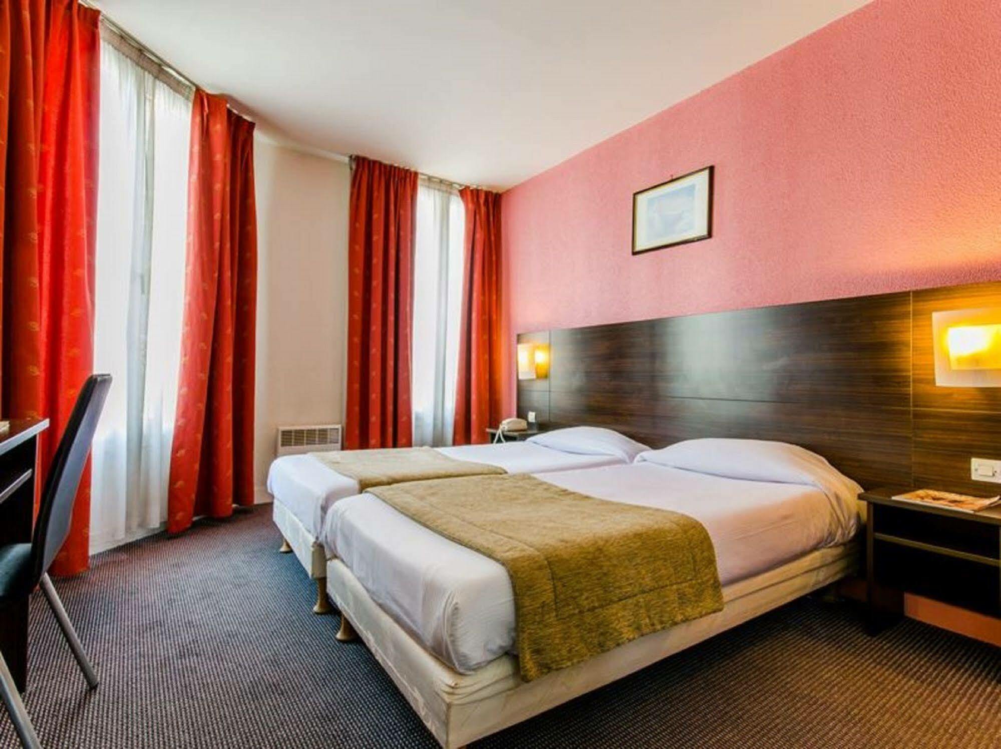 Arc Paris Porte D'orleans Hotel 3*