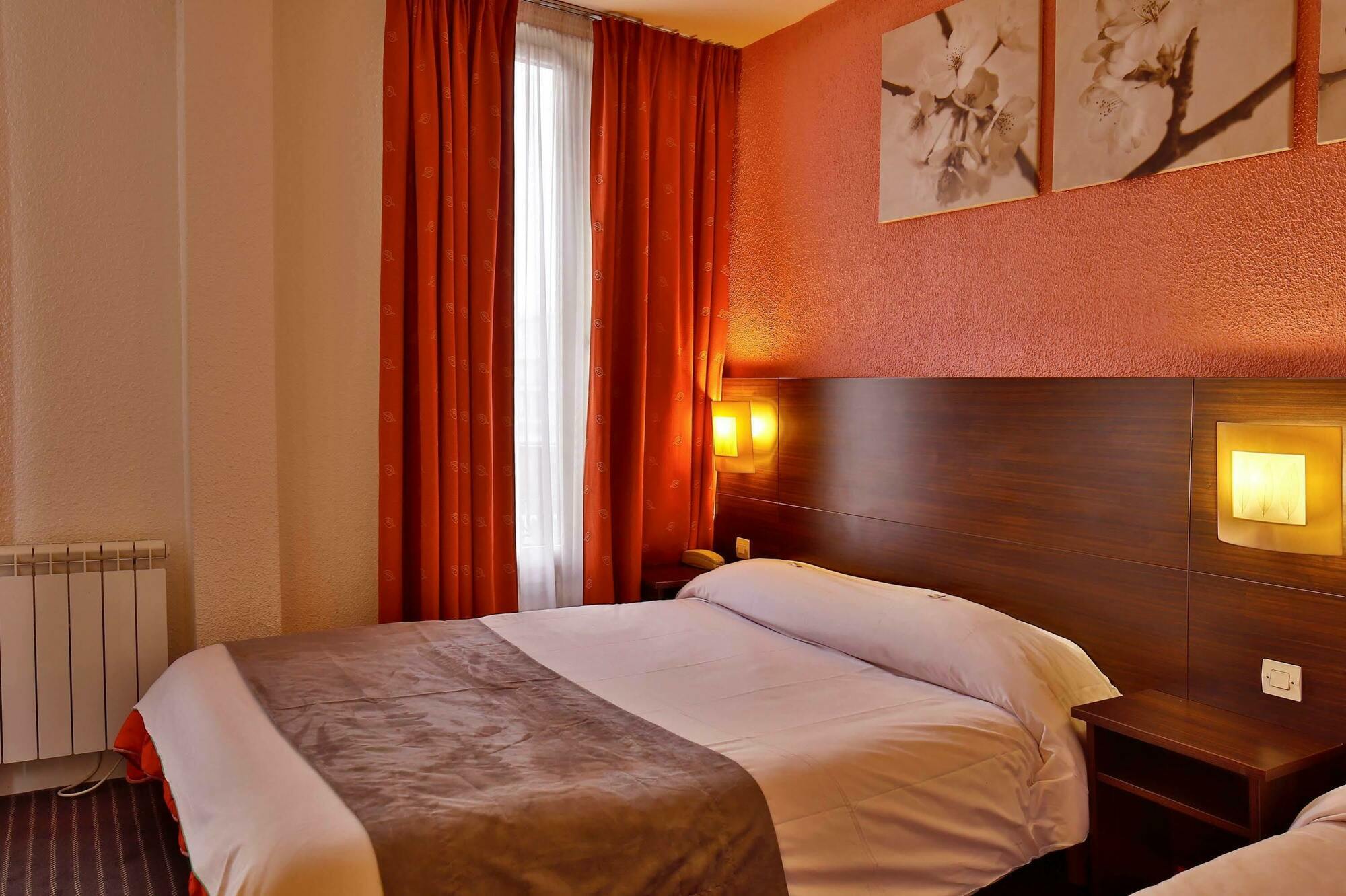 Arc Paris Porte D'orléans Hotel